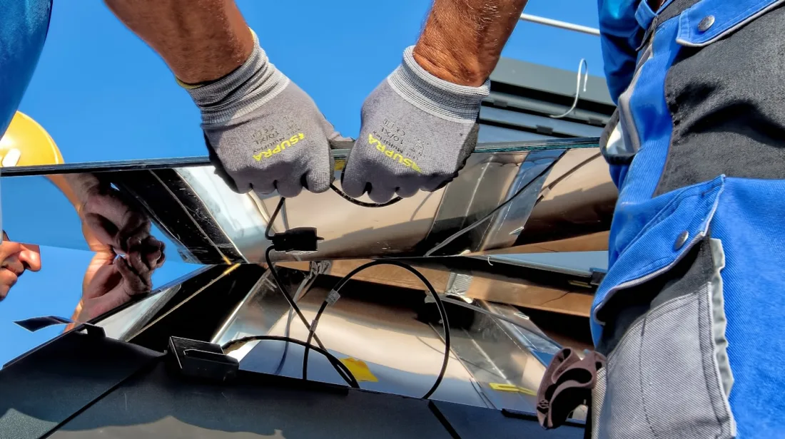 Reliable solar battery system